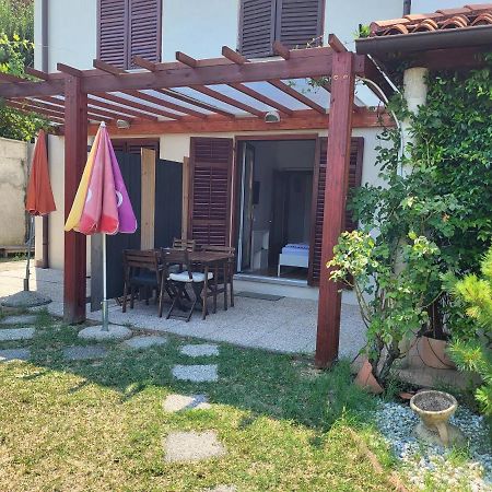 Apartmaji Tim إيزولا المظهر الخارجي الصورة