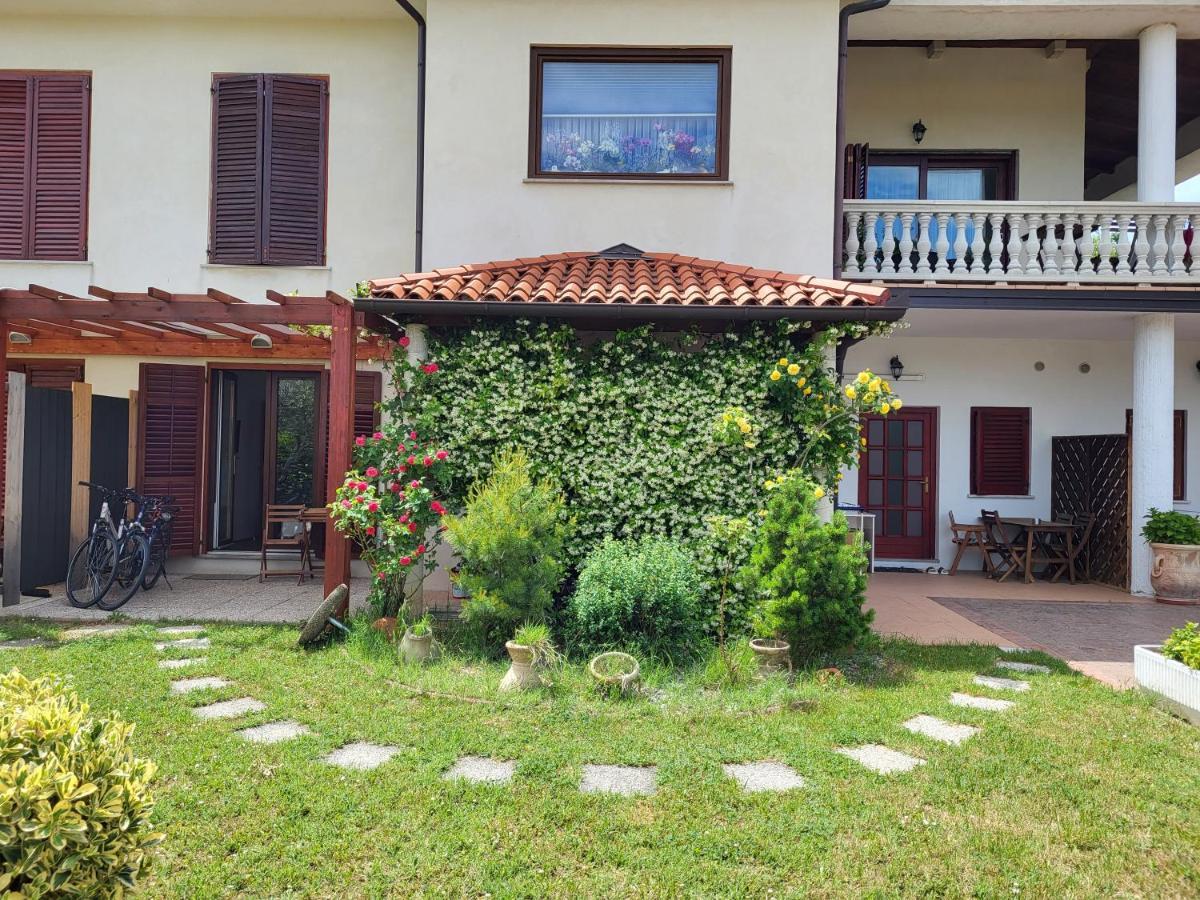 Apartmaji Tim إيزولا المظهر الخارجي الصورة