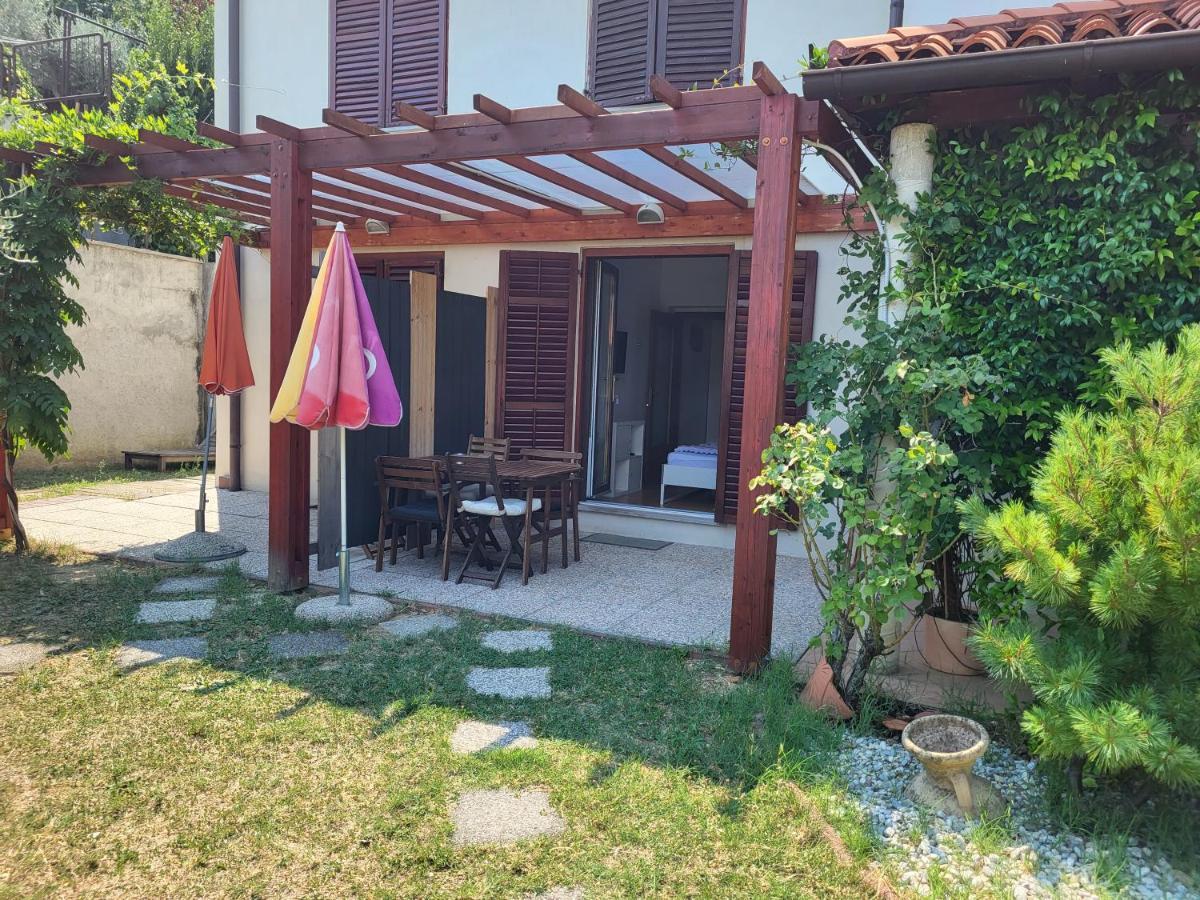 Apartmaji Tim إيزولا المظهر الخارجي الصورة