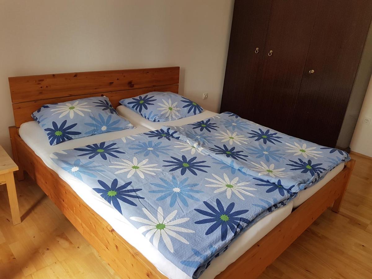 Apartmaji Tim إيزولا المظهر الخارجي الصورة