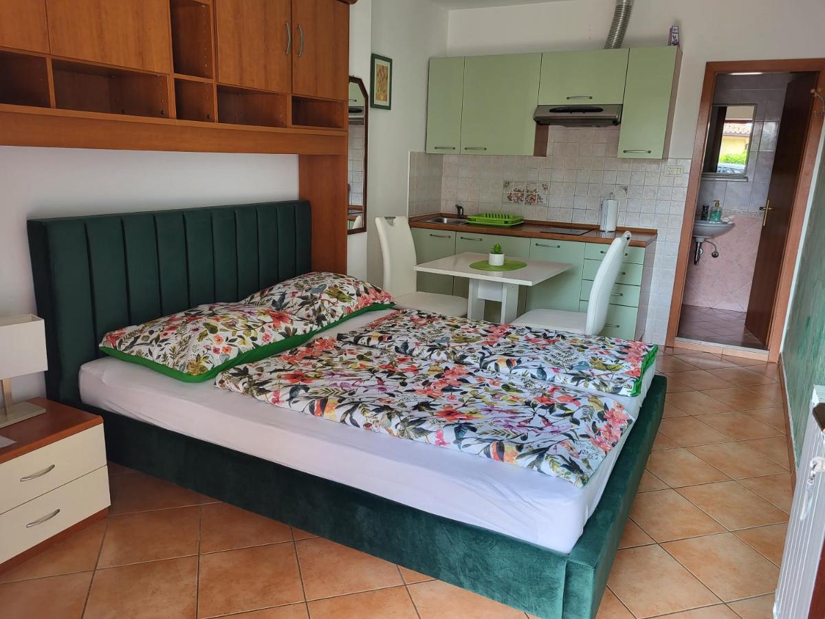 Apartmaji Tim إيزولا المظهر الخارجي الصورة