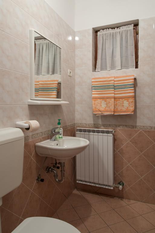 Apartmaji Tim إيزولا المظهر الخارجي الصورة